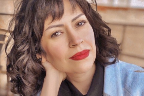 Rencontre avec la poétesse iranienne Banafsheh Farisabadi