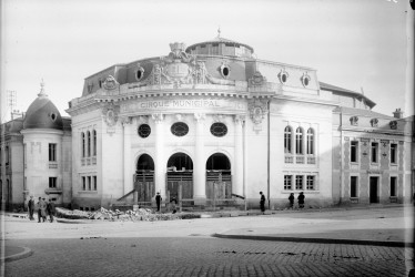 7erreurs_S3_Img5 Cirque Municipal
